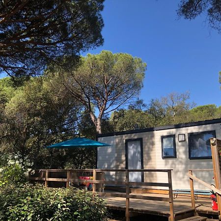 Camping de Parpaillon Roquebrune-sur-Argens Buitenkant foto