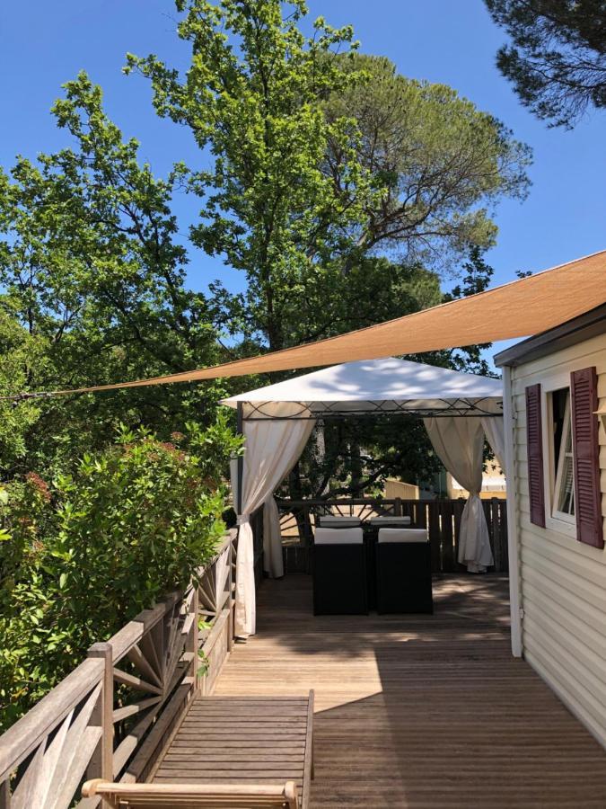 Camping de Parpaillon Roquebrune-sur-Argens Buitenkant foto