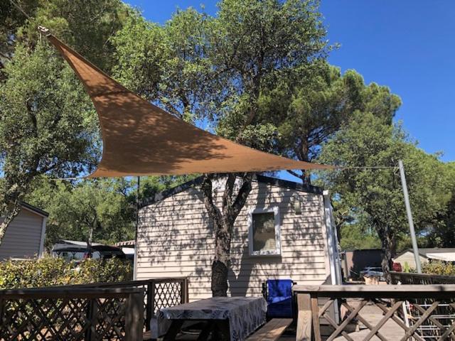 Camping de Parpaillon Roquebrune-sur-Argens Buitenkant foto