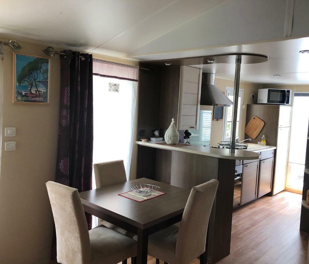 Camping de Parpaillon Roquebrune-sur-Argens Buitenkant foto