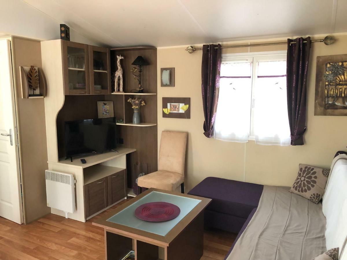 Camping de Parpaillon Roquebrune-sur-Argens Buitenkant foto